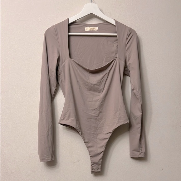 Pastel Brown Fitted Bodysuit basic minimalist 331 - Picture 1 of 1